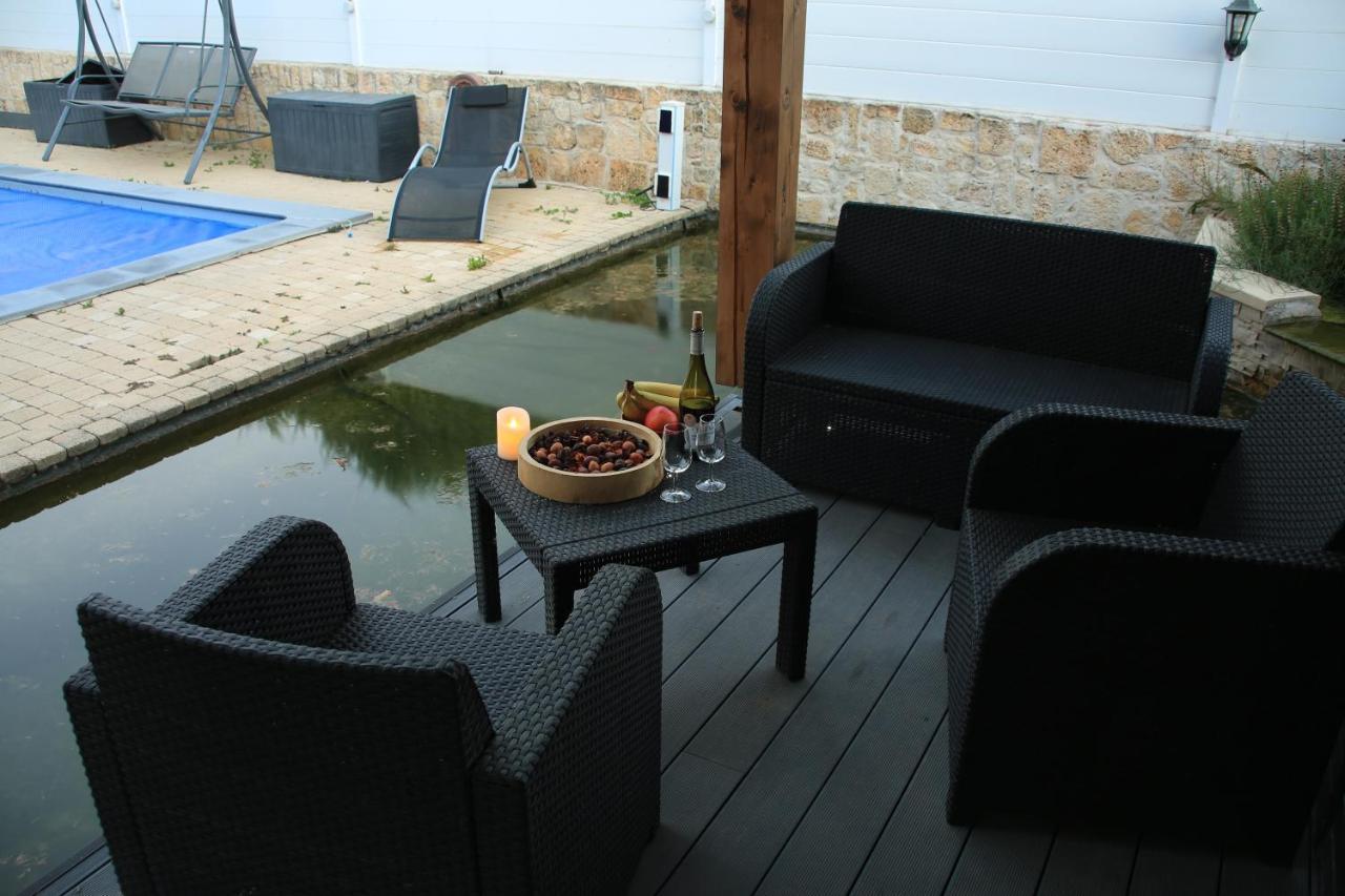 Chalet Mont Ventoux Et Chalet Vip Camaret-sur-Aigues المظهر الخارجي الصورة